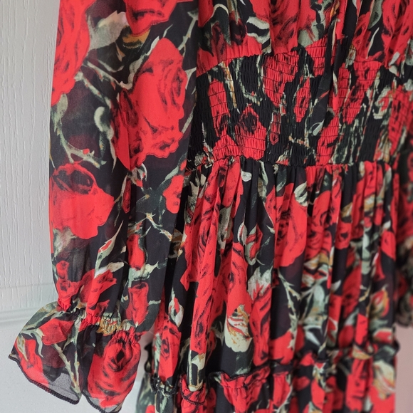 SHEIN Red and Black Floral Long Sleeve Dress - Picture 5 of 7